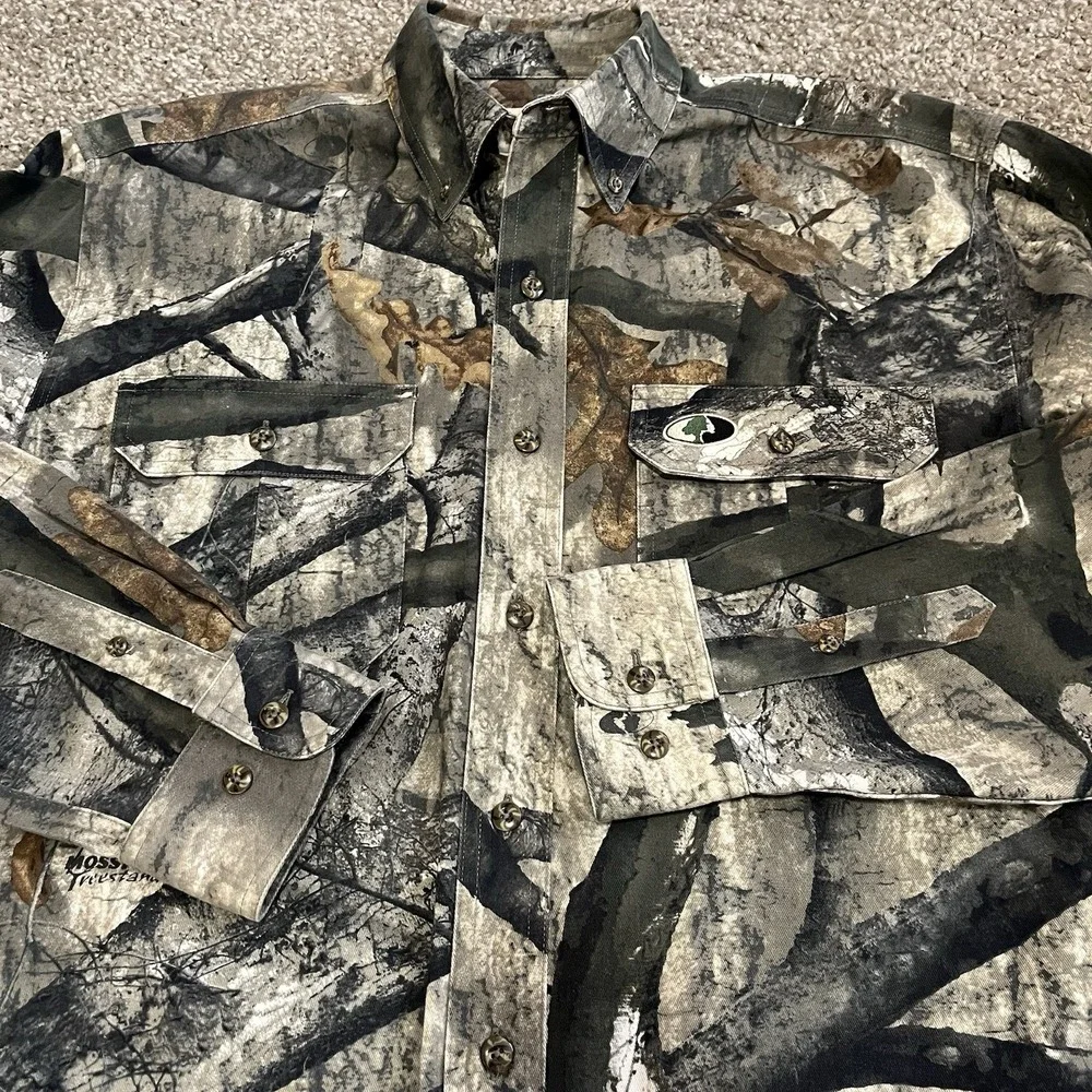 Mossy Oak Treestand Camo Men's M Long Sleeve‎ Button Down Shirt Hunting Outdoor